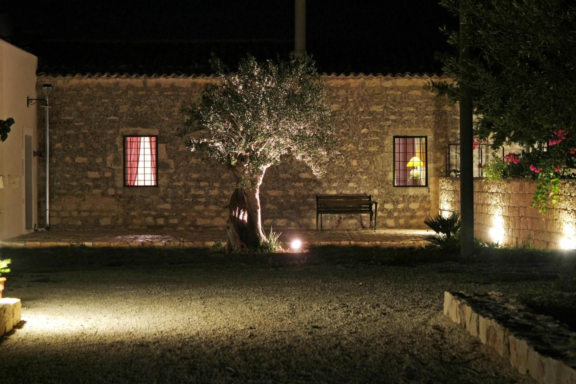 Masseria Ciancio Casa Serrafiori Εξωτερικό φωτογραφία
